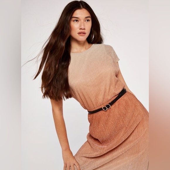 APRICOT | Ombré Plisse top | size 6 - Picture 2 of 7